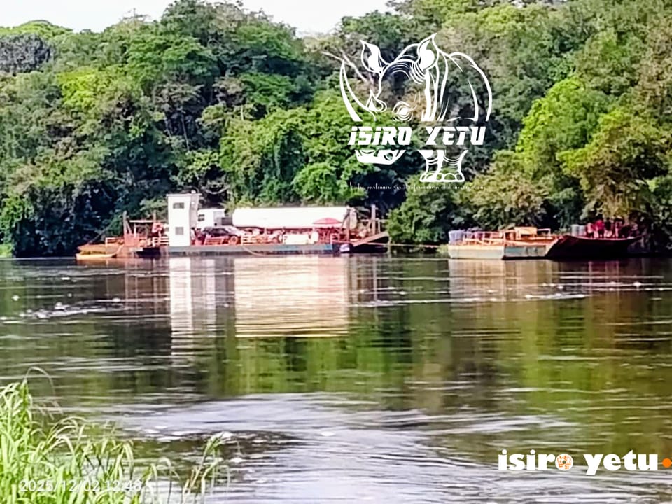 🚨 ALERTE INFO : Un bac chavire à Bole Bole, l'axe vital coupé et la population en détresse